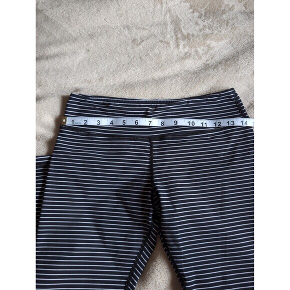 Savage Barbell cropped leggings size medium - Picture 3 of 6